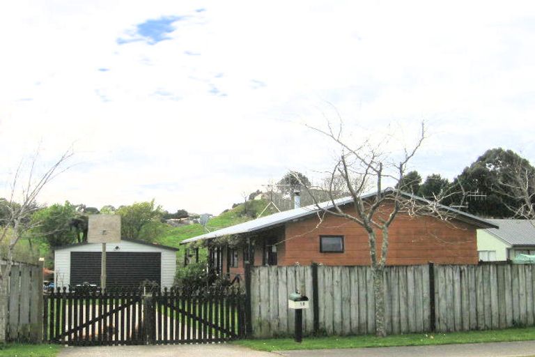 Photo of property in 18 Solomon Street, Brookfield, Tauranga, 3110