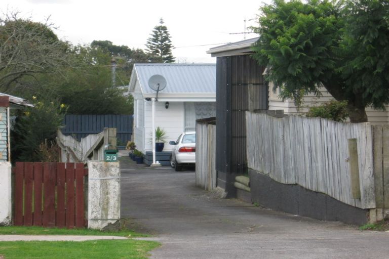 Photo of property in 2/3 Ballance Avenue, Papatoetoe, Auckland, 2104