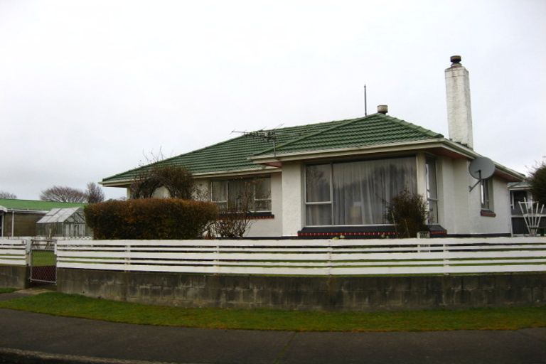 Photo of property in 11 Pine Crescent, Hargest, Invercargill, 9810