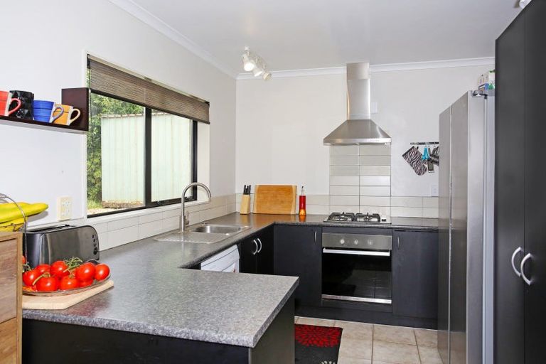 Photo of property in 14a Collingwood Road, Waiuku, 2123