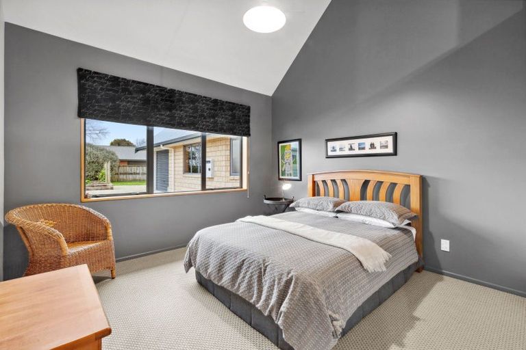 Photo of property in 5 Curnow Place, Leamington, Cambridge, 3432