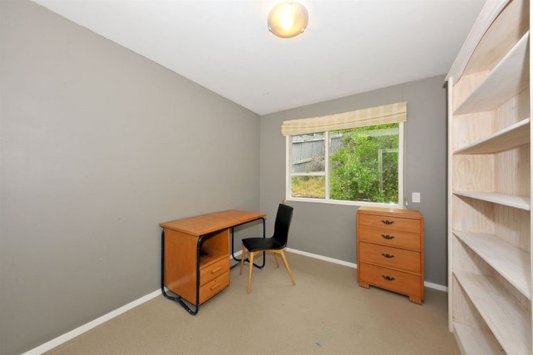 Photo of property in 19 Flinders Road, Heathcote Valley, Christchurch, 8022