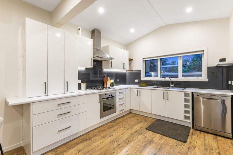 Photo of property in 41 Thornley Street, Titahi Bay, Porirua, 5022