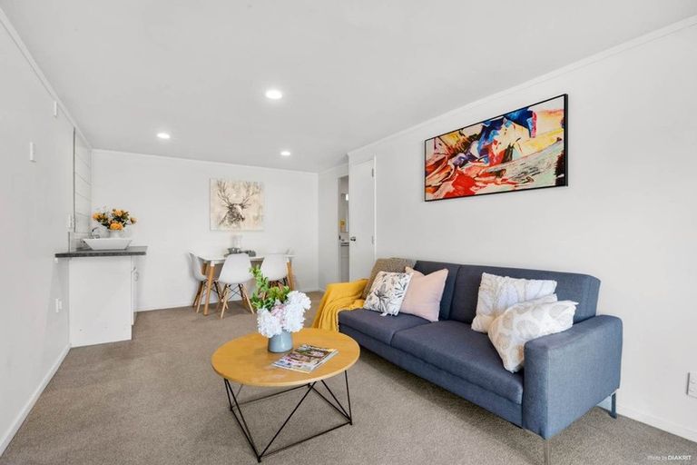 Photo of property in 220/12 Northcross Drive, Oteha, Auckland, 0632