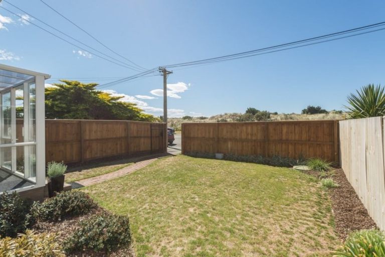 Photo of property in 1/534 Marine Parade, South New Brighton, Christchurch, 8062