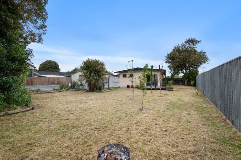 Photo of property in 12 Aitken Street, Bulls, 4818