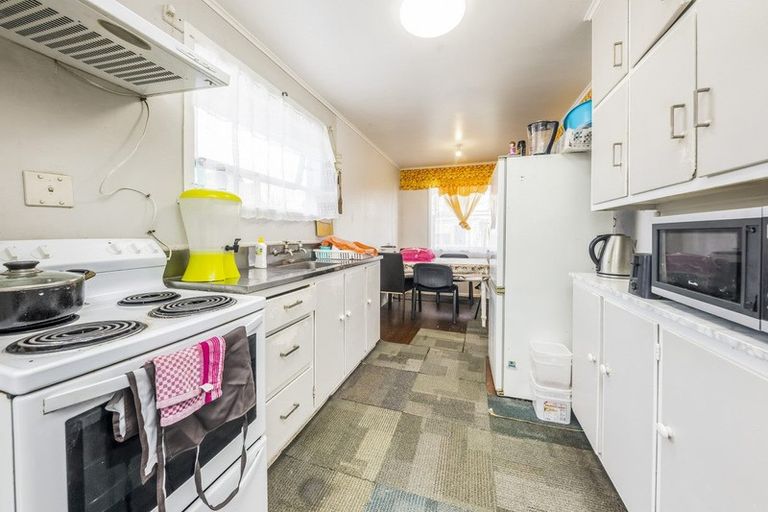 Photo of property in 39 Eastburn Street, Papakura, 2110