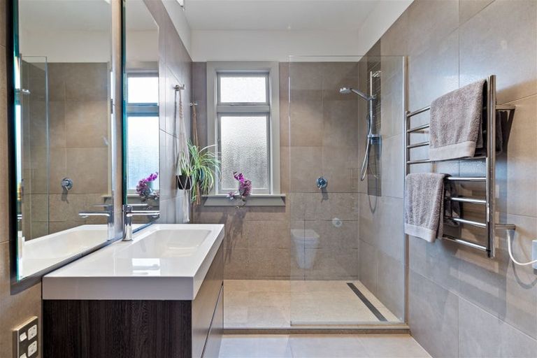 Photo of property in 1/6 Galway Avenue, Bryndwr, Christchurch, 8052