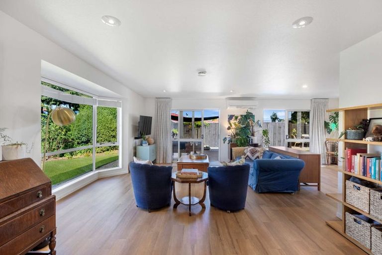 Photo of property in 11 Douglas Road, Amberley, 7410