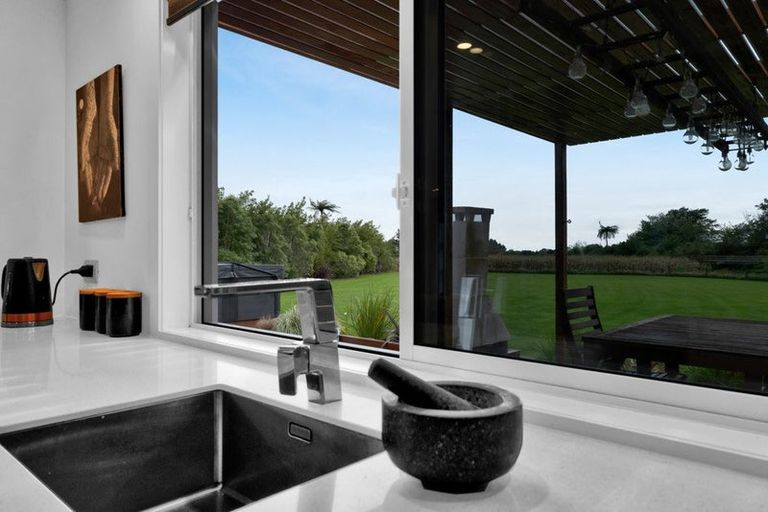 Photo of property in 1253 Upland Road, Egmont Village, Inglewood, 4386