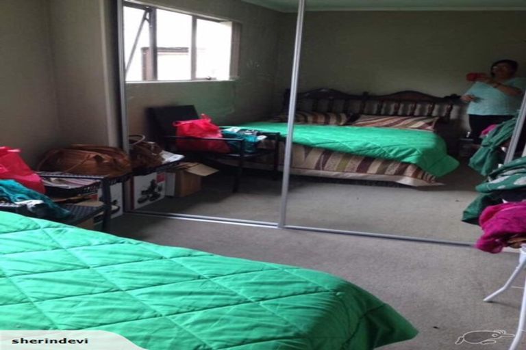 Photo of property in 1b Aspiring Avenue, Clover Park, Auckland, 2019