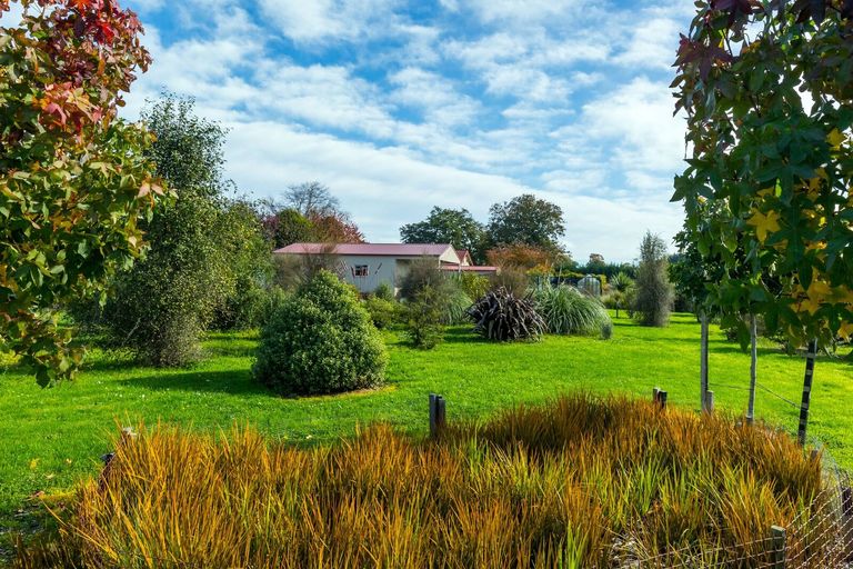 Photo of property in 6 Grange Settlement Road, Temuka, 7920