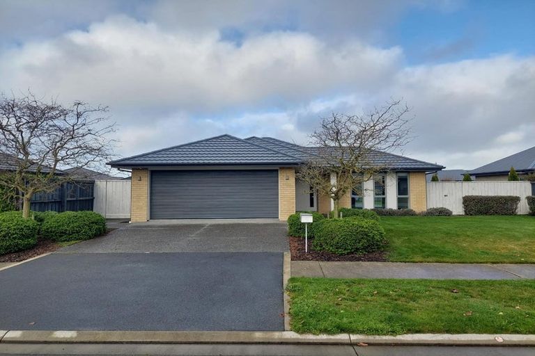 Photo of property in 9 Rossall Crescent, Rolleston, 7615