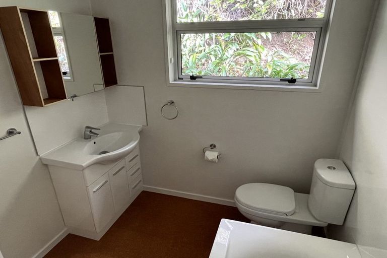 Photo of property in 127b Makara Road, Karori, Wellington, 6012