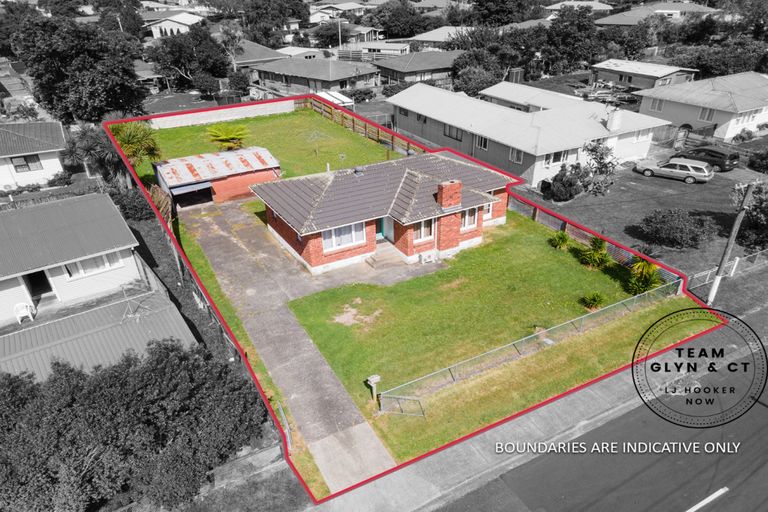 Photo of property in 17 Sutton Crescent, Papakura, 2110