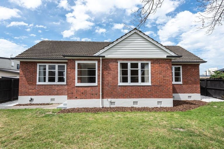 Photo of property in 6 Tika Street, Riccarton, Christchurch, 8041