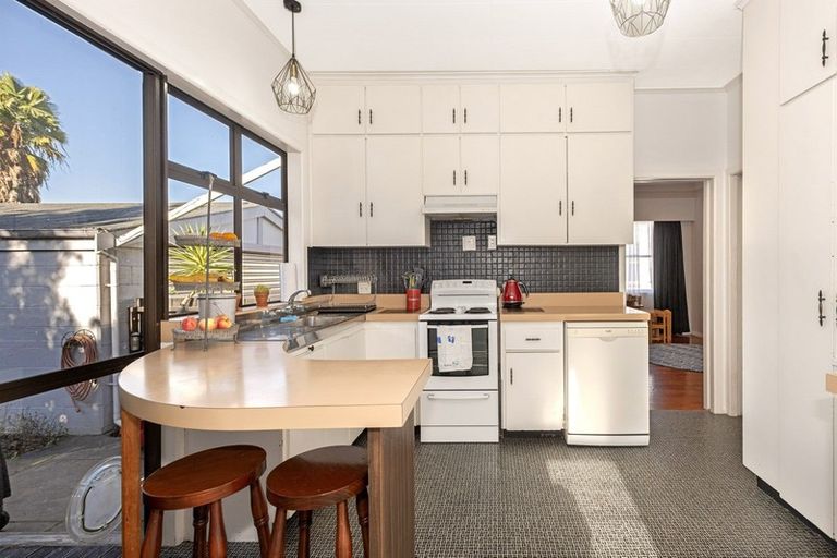 Photo of property in 171 Stout Street, Mangapapa, Gisborne, 4010