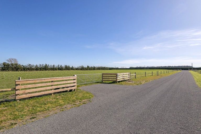 Photo of property in 1675a West Coast Road, Kirwee, 7671