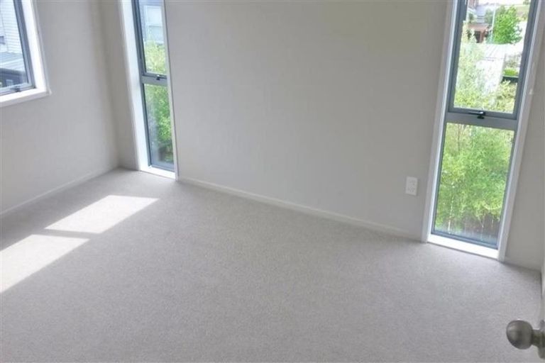 Photo of property in 9 Station Street, Hobsonville, Auckland, 0616