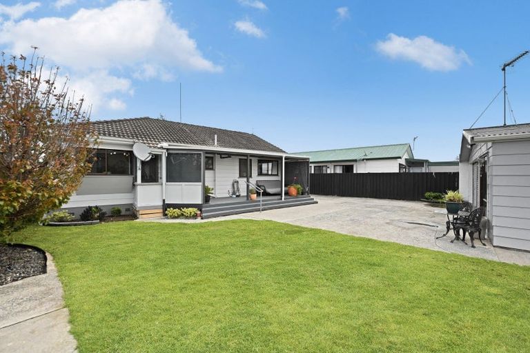 Photo of property in 20 Jasmine Avenue, Dinsdale, Hamilton, 3204