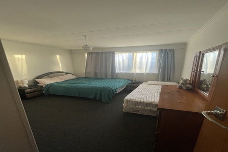 Photo of property in 77 Meeanee Road, Taradale, Napier, 4112