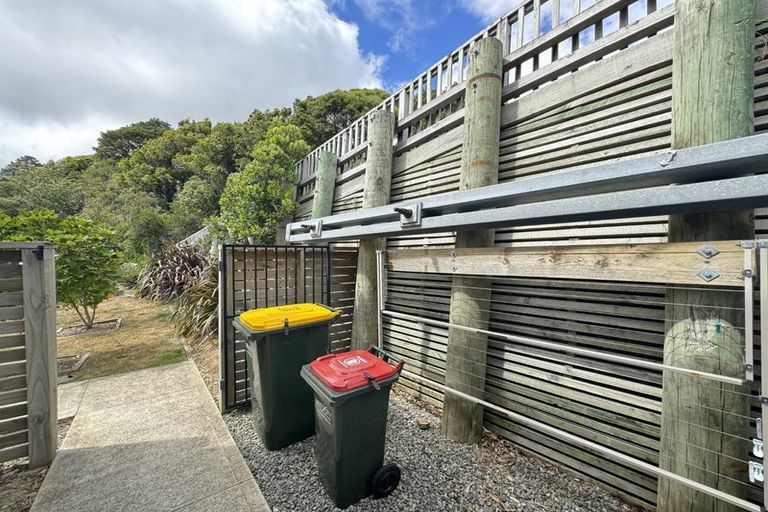 Photo of property in 1 Glen Evans Crescent, Fairfield, Lower Hutt, 5011