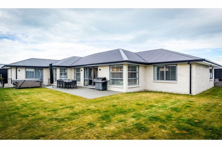 Photo of property in 5 Lazarette Loop, Gleniti, Timaru, 7910