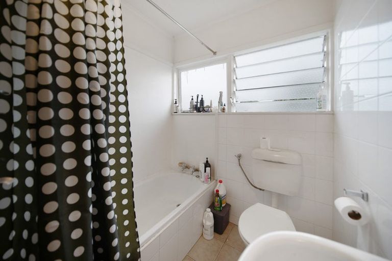 Photo of property in 8/87 Wallace Road, Papatoetoe, Auckland, 2025