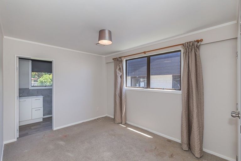 Photo of property in 8 Homewood Avenue, Levin, 5510