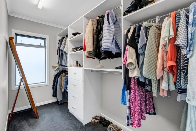 Photo of property in 563 Mangorei Road, Mangorei, New Plymouth, 4371