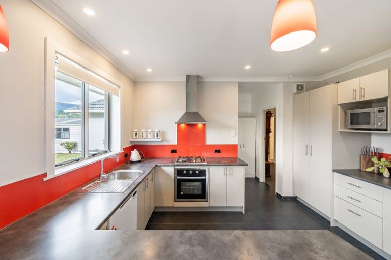 Photo of property in 85 Clouston Park Road, Clouston Park, Upper Hutt, 5018