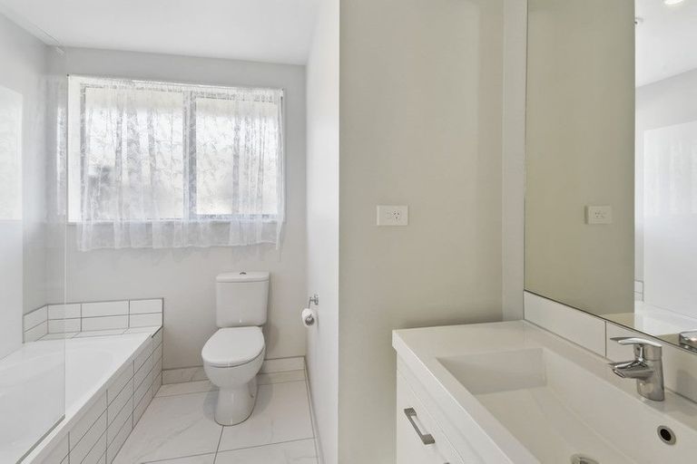 Photo of property in 31c Helenvale Crescent, Pokeno, 2402