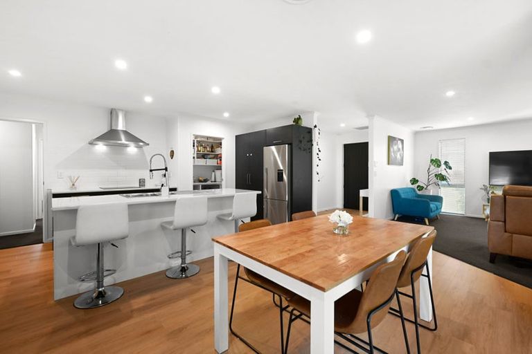 Photo of property in 253 Dixon Road, Fitzroy, Hamilton, 3206