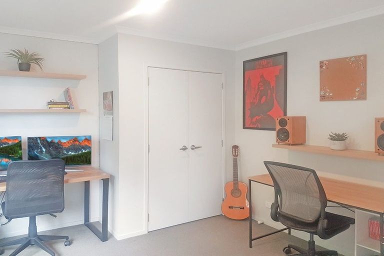 Photo of property in 10 Akeake Lane, Manurewa, Auckland, 2102