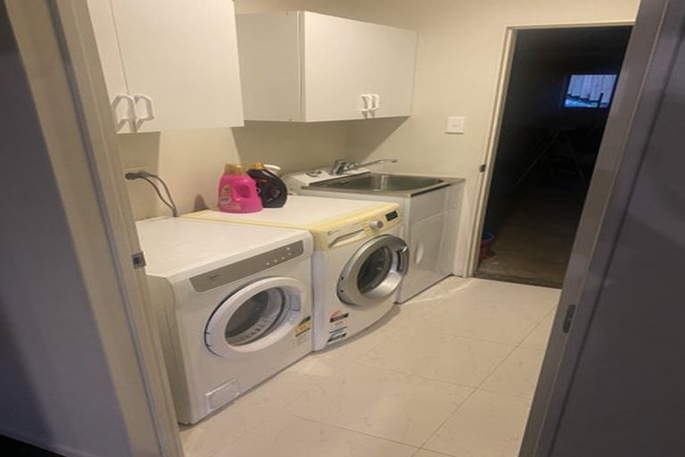 Photo of property in 41b Karina Road, Merrilands, New Plymouth, 4312