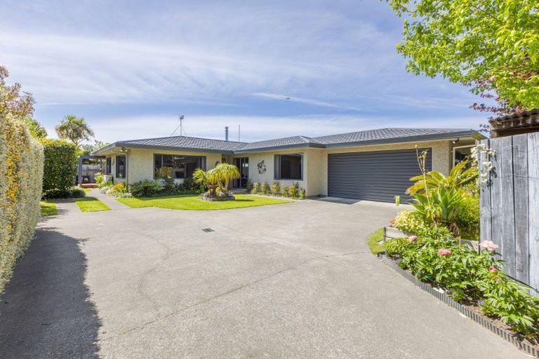 Photo of property in 2/38 Elbourne Street, Taradale, Napier, 4112