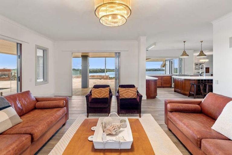 Photo of property in 410 Pukapuka Road, Pohuehue, Warkworth, 0983