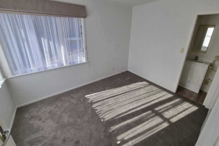 Photo of property in 128 Helston Road, Paparangi, Wellington, 6037