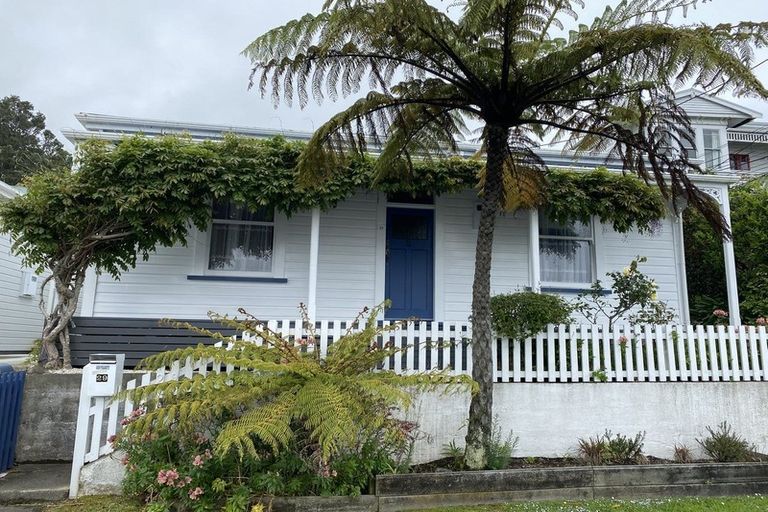 Photo of property in 29 Charlotte Avenue, Brooklyn, Wellington, 6021