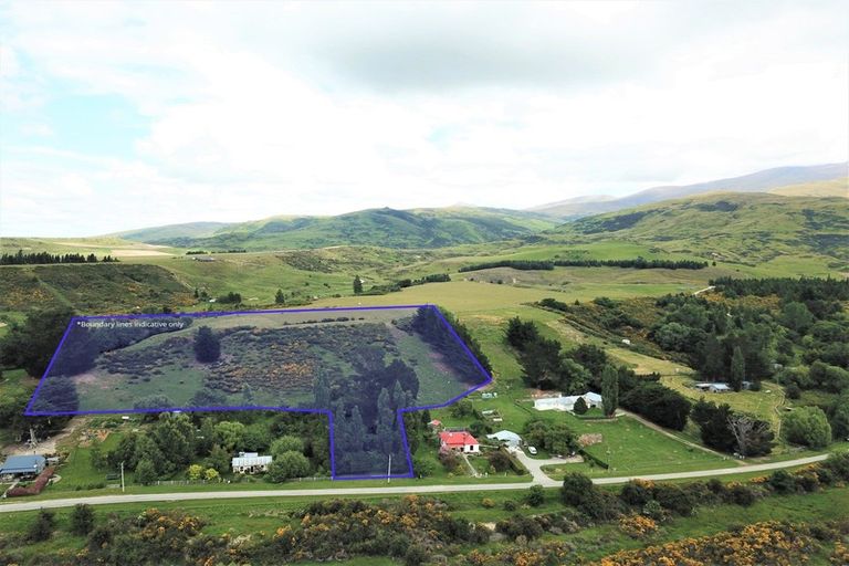 Photo of property in 135 Cambrian Road, Cambrians, Omakau, 9386