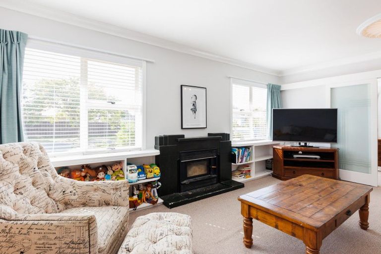 Photo of property in 5 Sheffield Street, Awapuni, Palmerston North, 4412