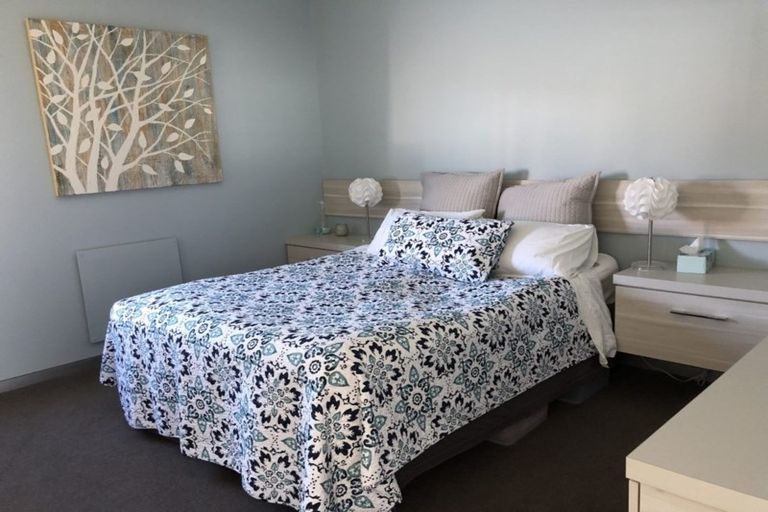 Photo of property in 7 Jane Deans Close, Riccarton, Christchurch, 8011