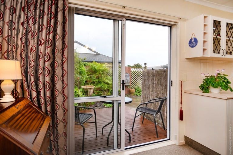 Photo of property in 2/87 Cygnet Street, North New Brighton, Christchurch, 8083