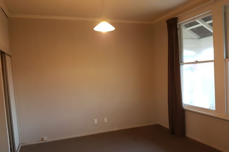 Photo of property in 16 Freyberg Street, Saint Kilda, Dunedin, 9012