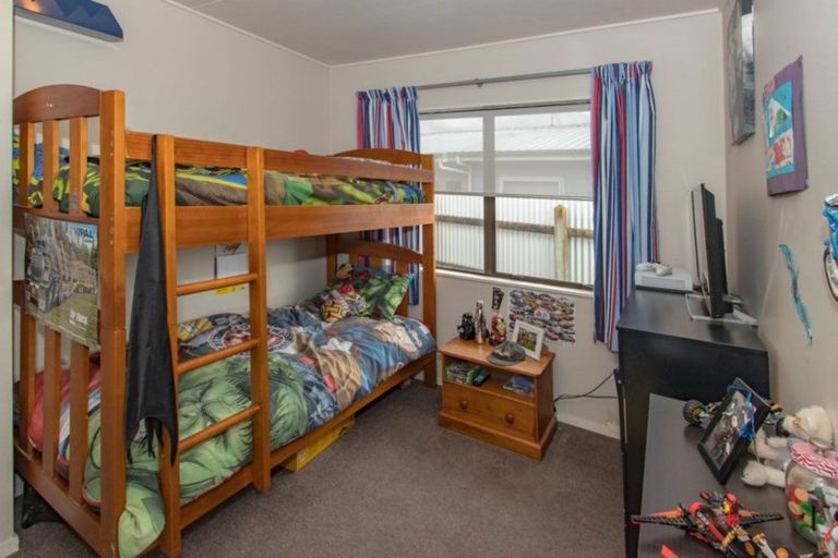 Photo of property in 1/40 Townshend Crescent, Greenmeadows, Napier, 4112