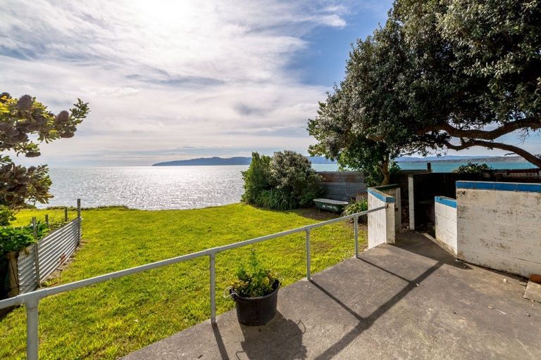 Photo of property in 1598 Cape Palliser Road, Cape Palliser, Featherston, 5772