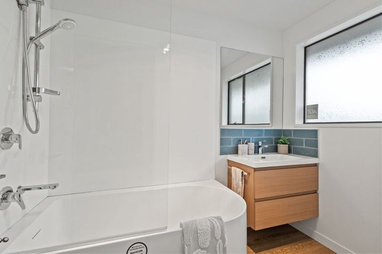 Photo of property in 1/7 Peverel Street, Riccarton, Christchurch, 8011