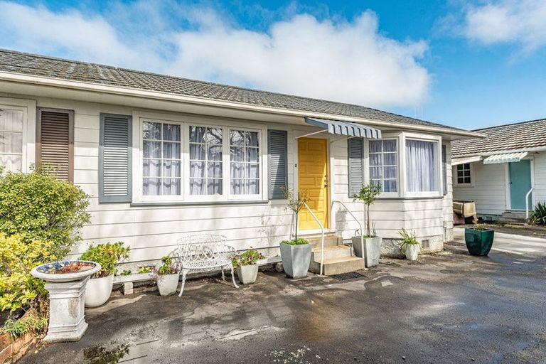 Photo of property in 16 Cambridge Street, Gonville, Whanganui, 4501
