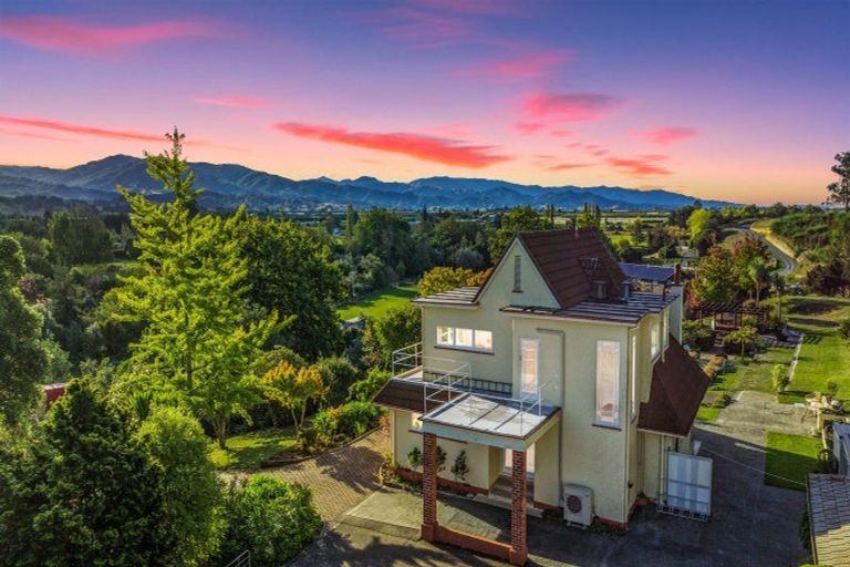 Photo of property in 23 School Road, Lower Moutere, Upper Moutere, 7175