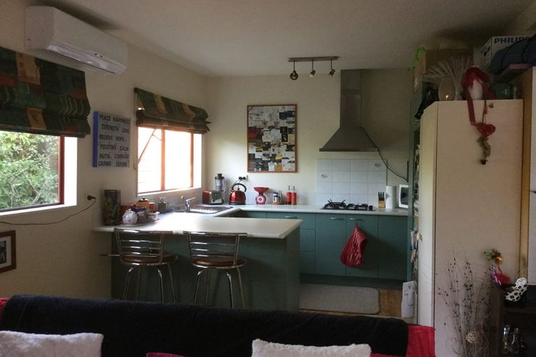 Photo of property in 148 Normandale Road, Normandale, Lower Hutt, 5010